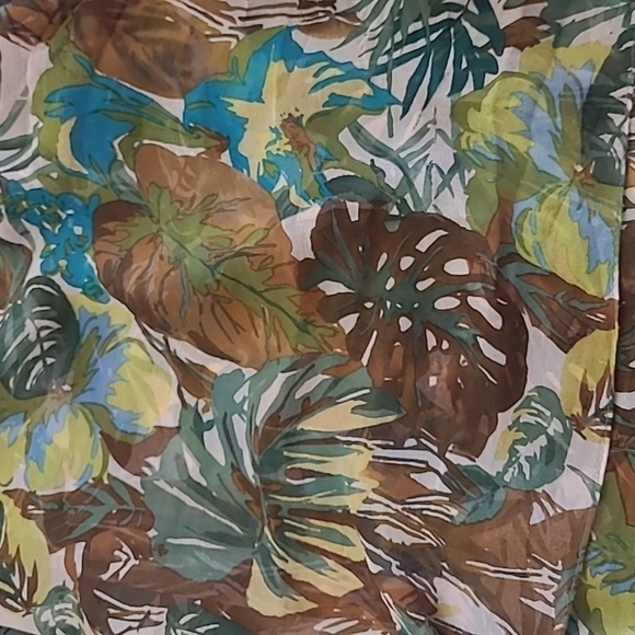 Tropical Leaf Print Elegant Soft Luxurious 100% Silk Scarf Vibrant - Picture 9 of 9